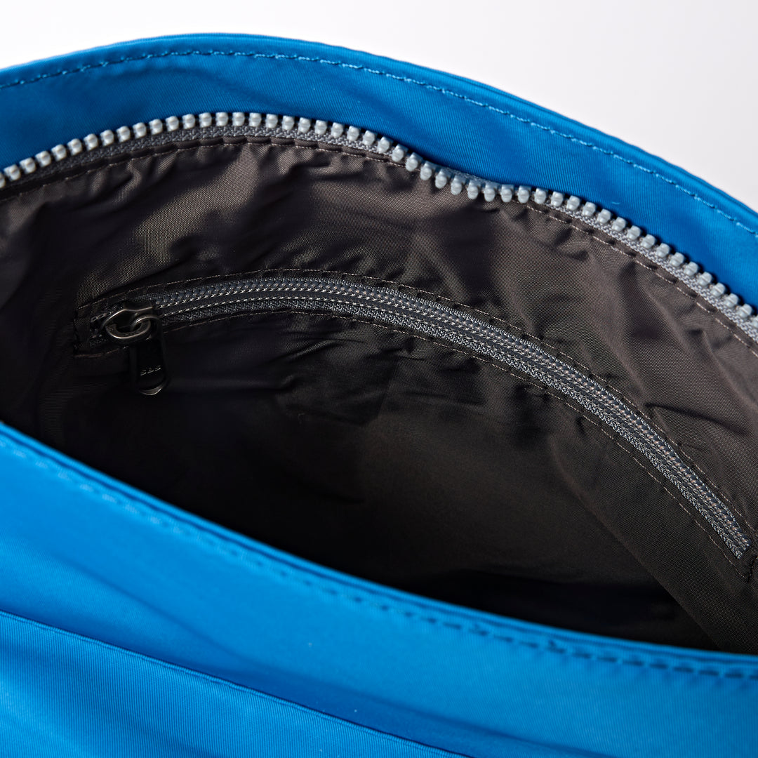 Kennington Crossbody Bag in Malibu Blue