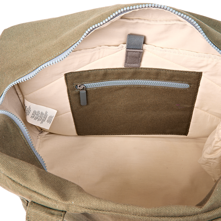Sloane Shoulder Bag in Ranger Green