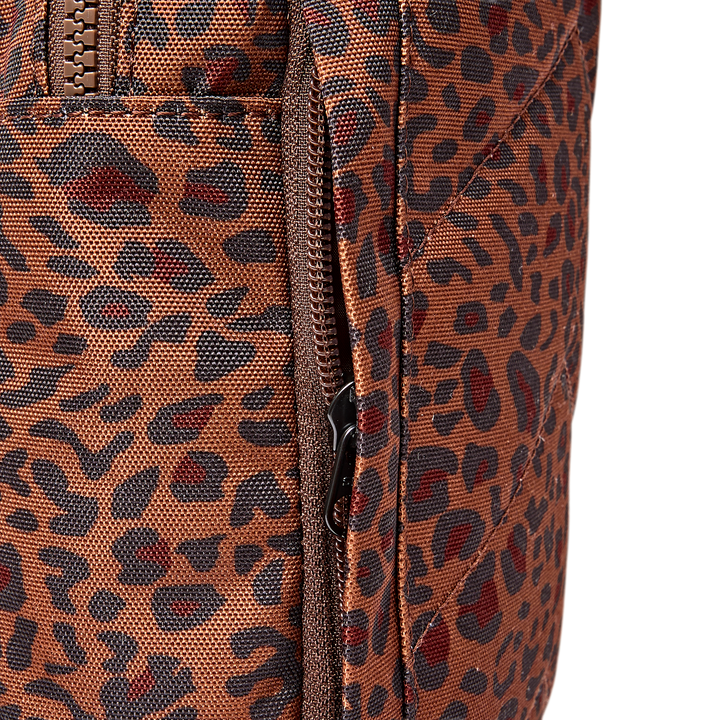 Willesden Sling Bag in Mini Leopard