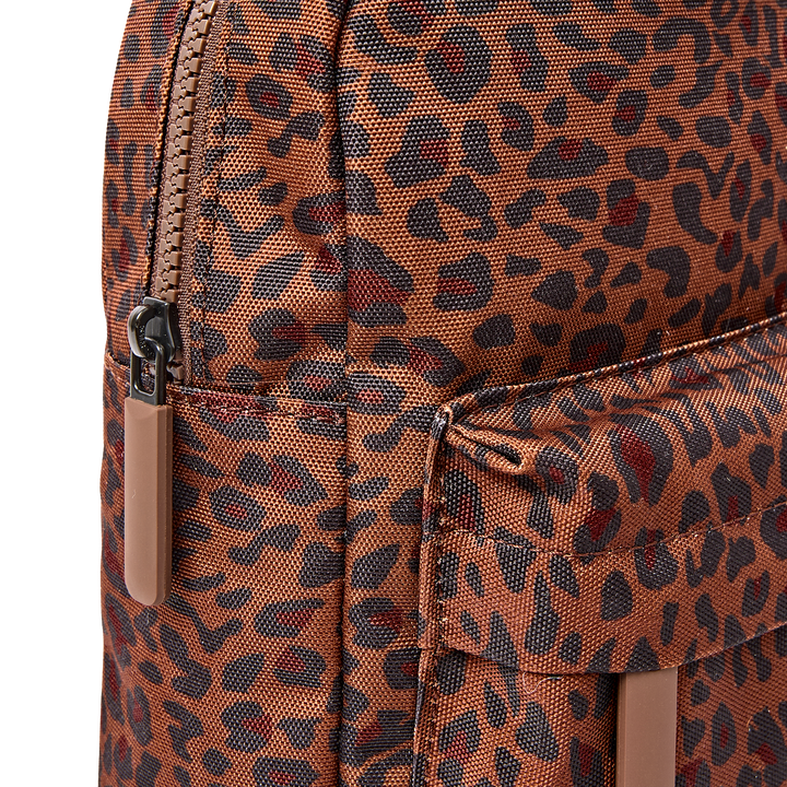 Willesden Sling Bag in Mini Leopard
