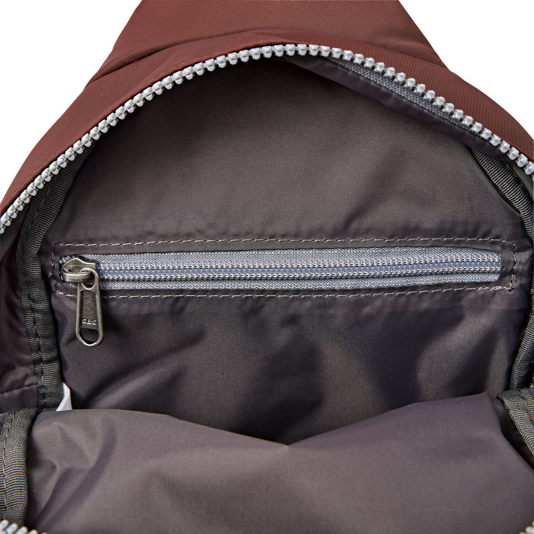 Willesden Sling Bag in Rocky Road