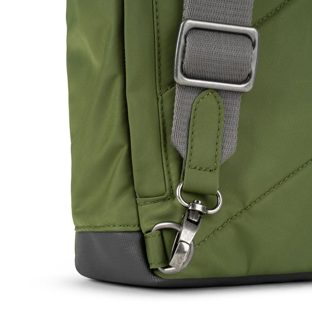 Willesden XL Sling Bag in Avocado