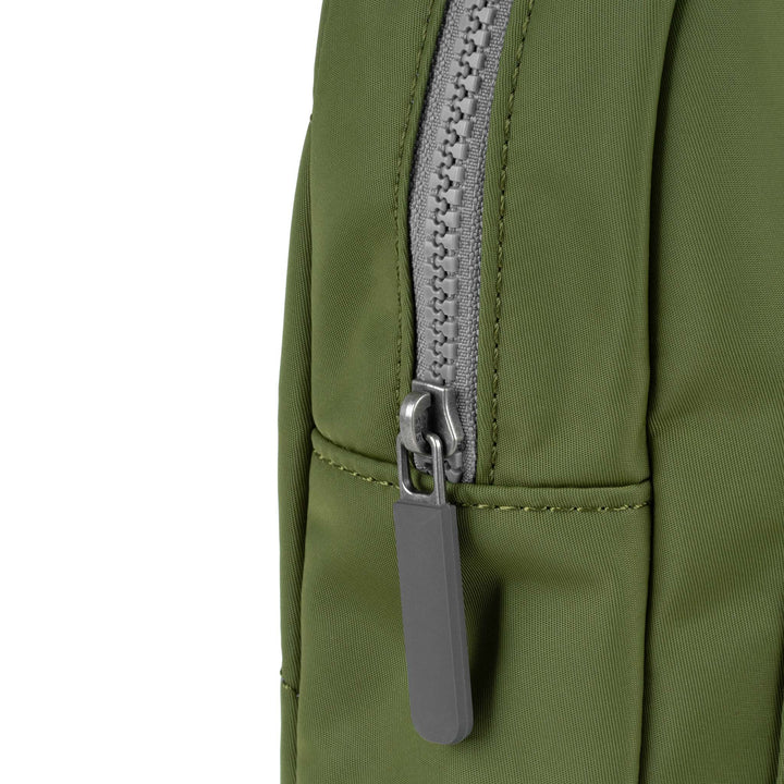 Willesden XL Sling Bag in Avocado