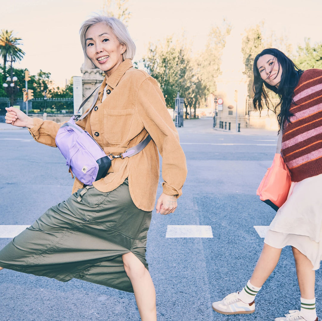 Willesden Sling Bag in Thistle Bloom