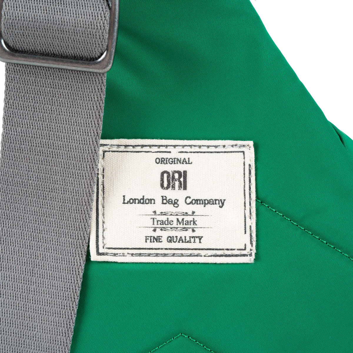 Willesden XL Sling Bag in Emerald