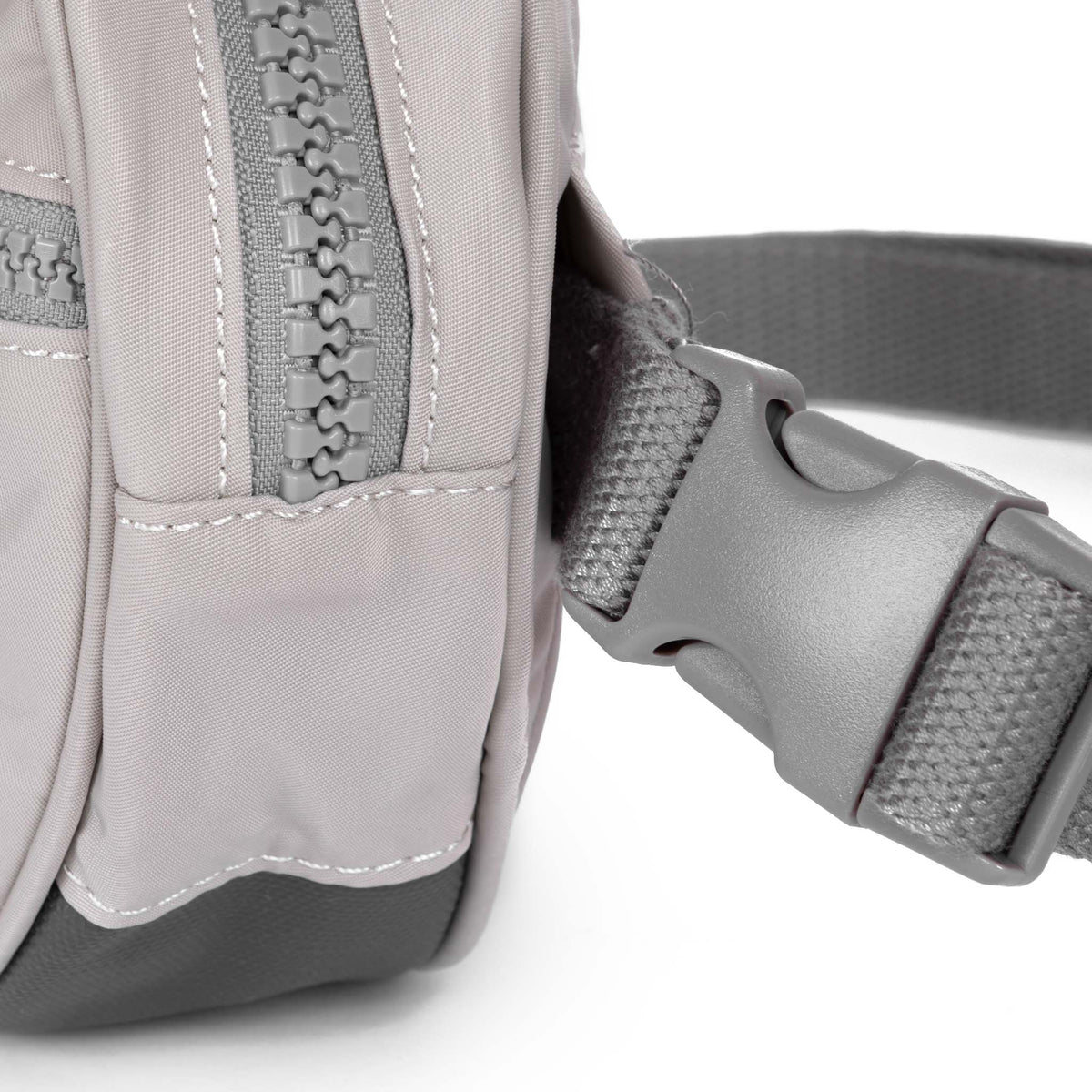 Paddington Hip Bag in Mist