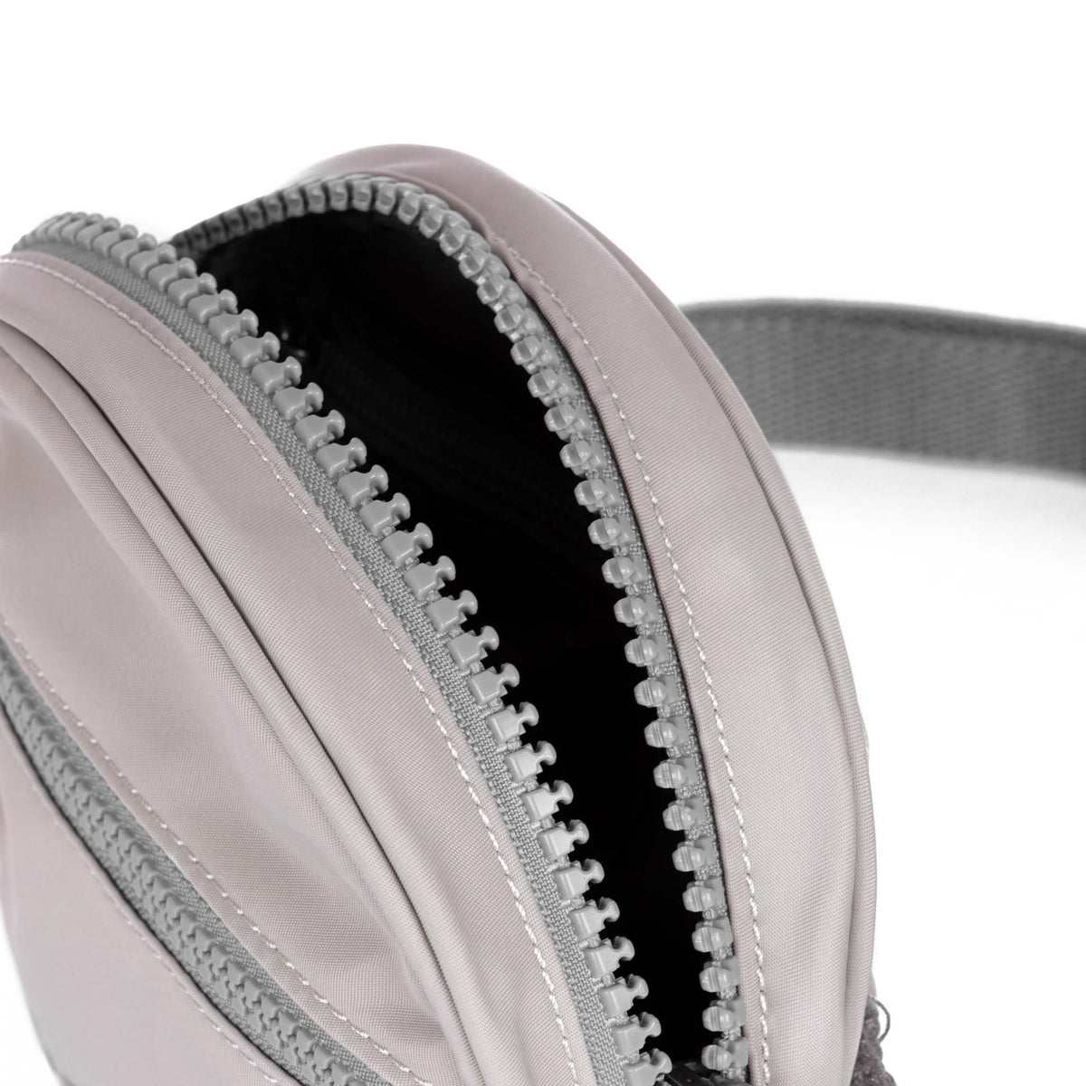 Paddington Hip Bag in Mist