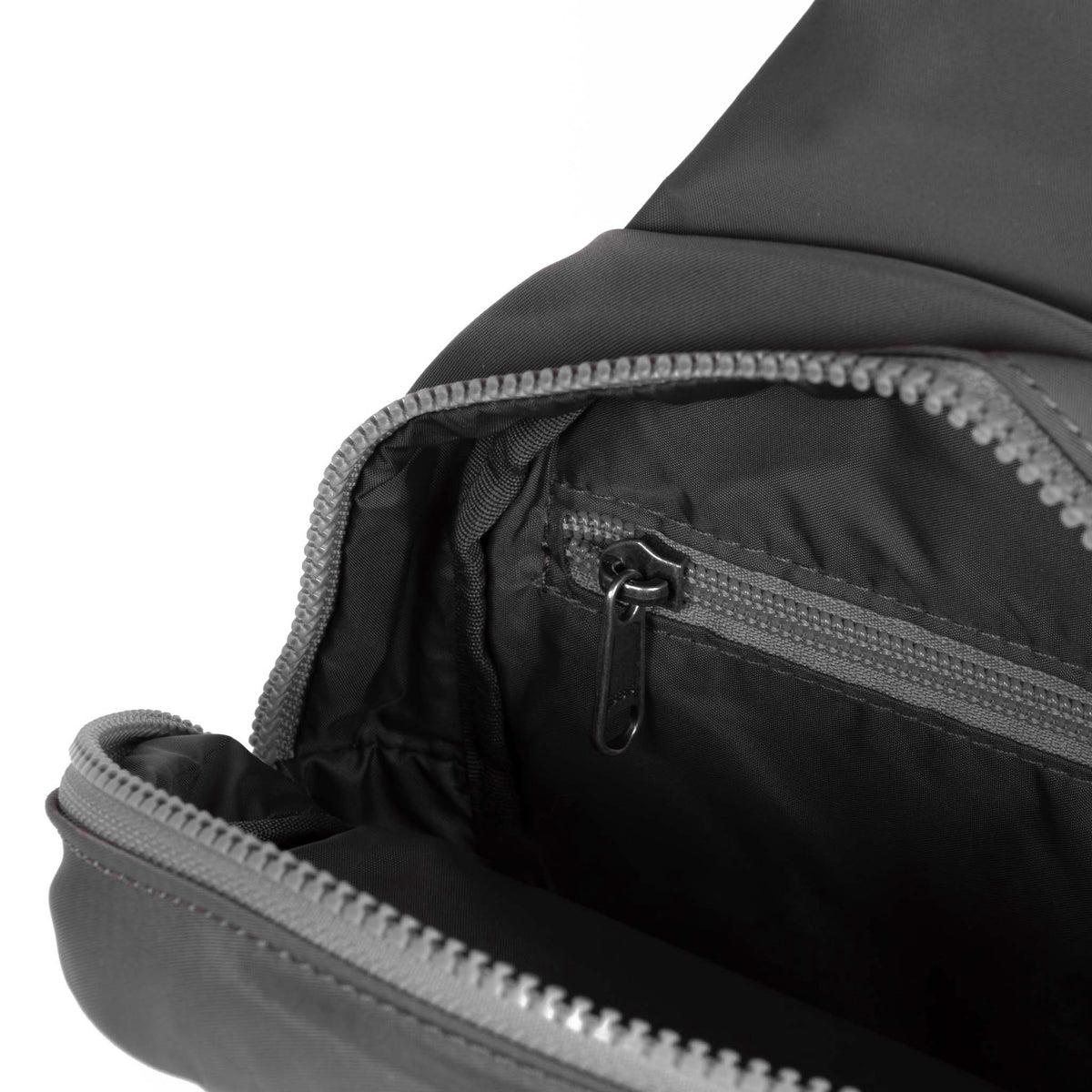 Willesden XL Sling Bag in Graphite