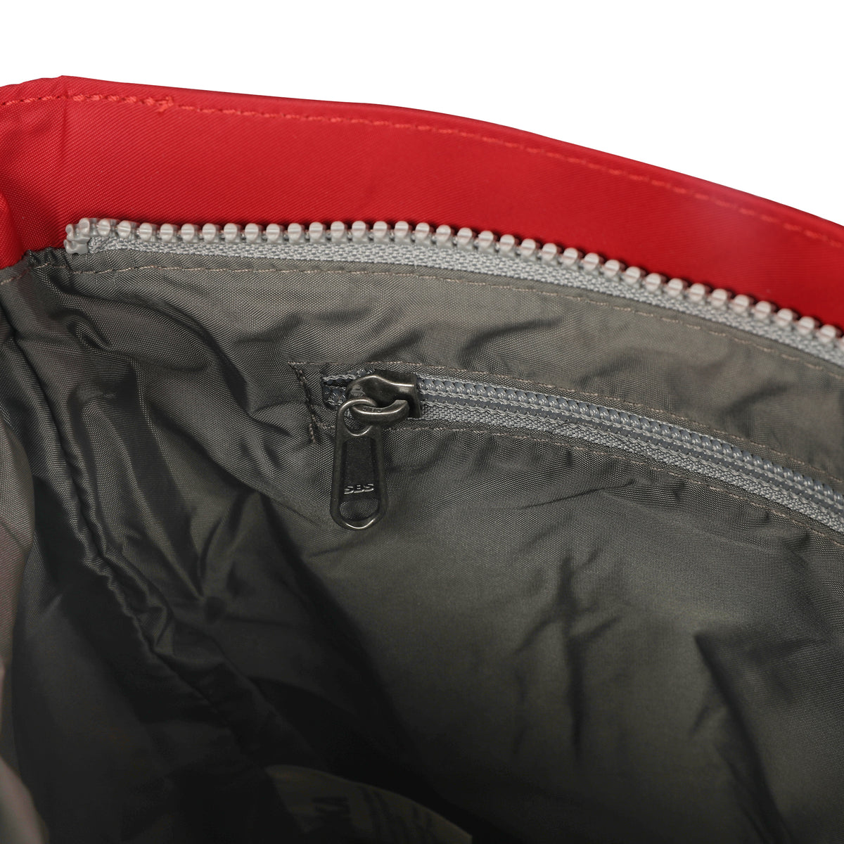 Kennington Crossbody Bag in Cranberry