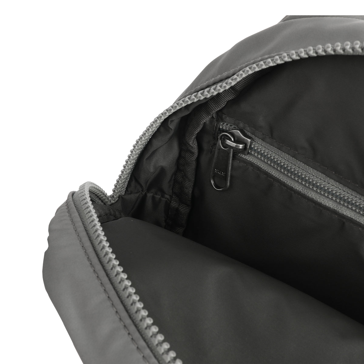 Willesden Sling Bag in Stormy