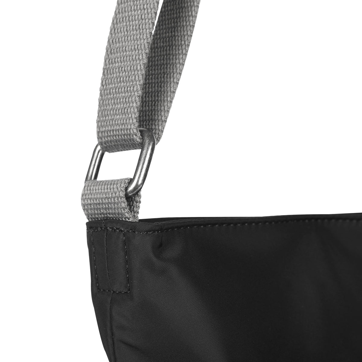 Kennington Crossbody Bag in Black